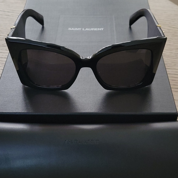 Saint Laurent Blaze Sunglasses - Picture 4 of 4